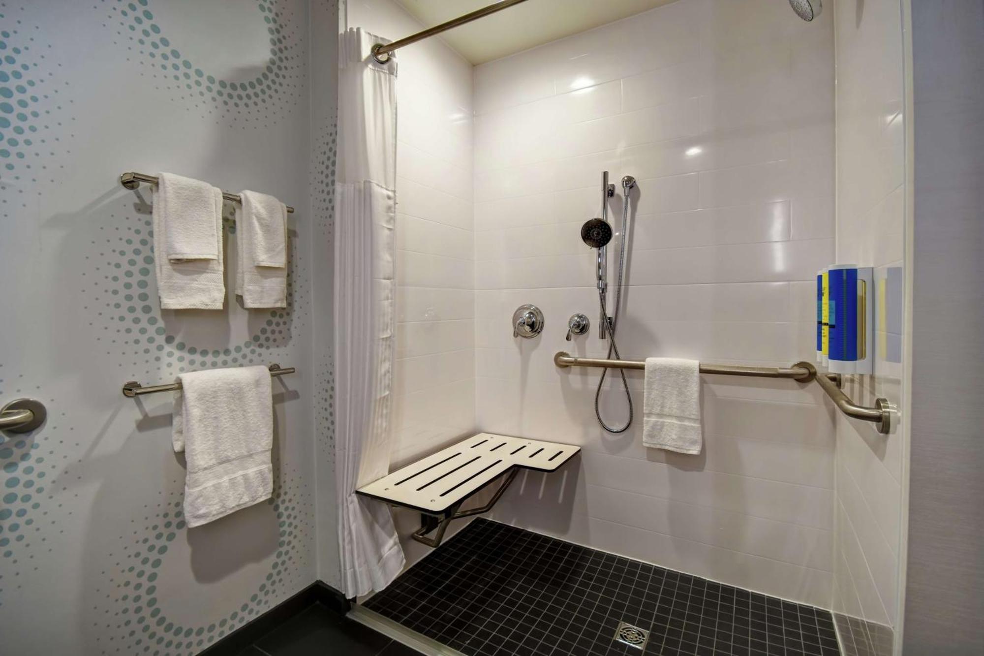 Tru By Hilton Cincinnati Airport South Florence Extérieur photo